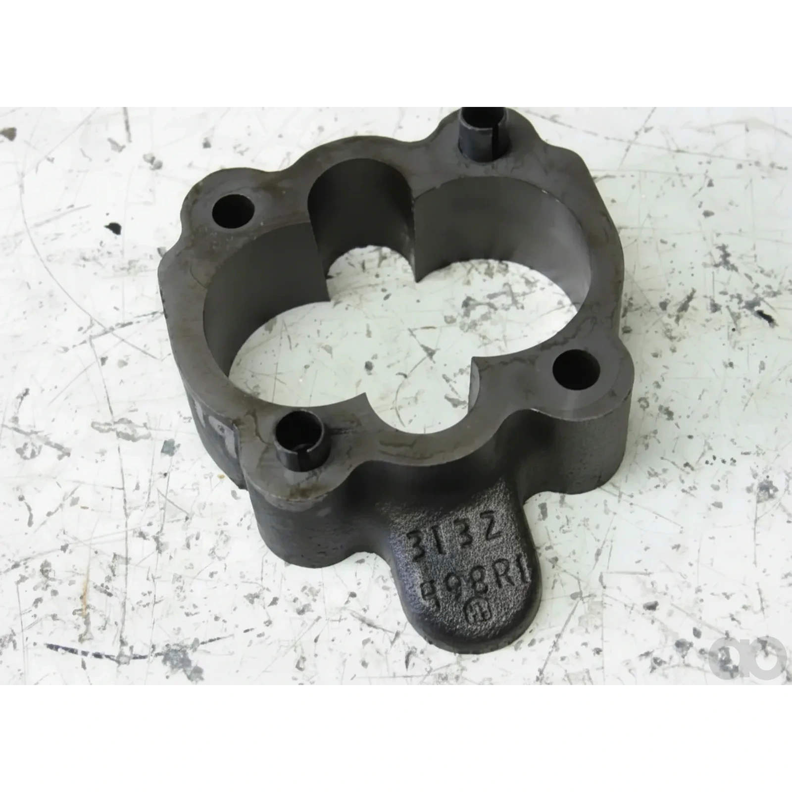 Case IH - 3139228R1 - Tubo