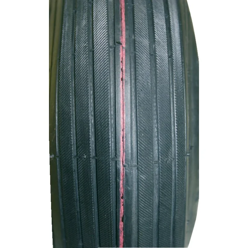 Veloce - V5501 - Pneumatico in gomma