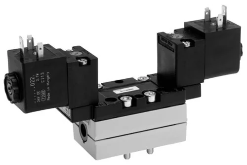 Aventics - 5811490650 - Valvola 5/3 vie, Serie 581, Tipo V581-5/3CC-024DC-I1-2CNO-LBX-AA-X-C-T0