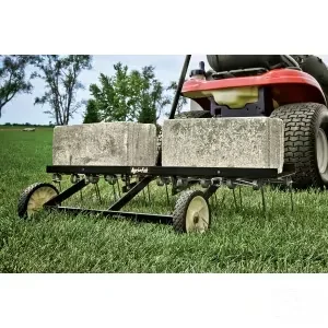 Agri Fab - 450294 - Rastrello scarificatore, trainato 100cm