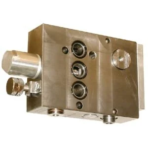 AK Regeltechnik - A19009 - Valvola di controllo 5/4 Deutz 07C