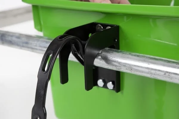 Kerbl - 14205 - Vassoio alimentatore per vitelli alimentatore multiplo con 5 scomparti, senza tettarella