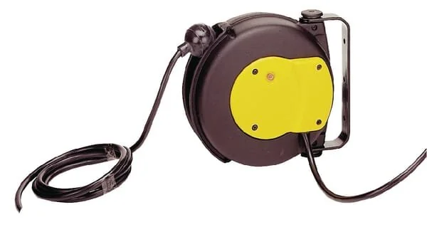 Zeca - 9004 - Avvolgicavo 5+1 Mtr - 3x1.5 mm²