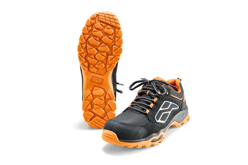STIHL - 0088-530-0246 - Scarponi da lavoro con lacci 46 Worker S2