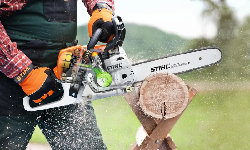 STIHL - 1143-200-0739 - Motosega a benzina MS 251 3.0 hp 35 cm 3/8 pollice set