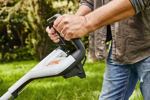 STIHL - 6374-011-3412 - Rasaerba a benzina RM 655 VS 53 cm 3.5 hp