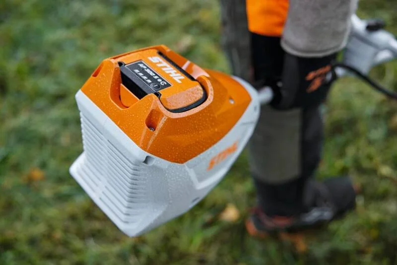 STIHL - FA08-200-0015 - Decespugliatore a batteria FSA 120 36 V